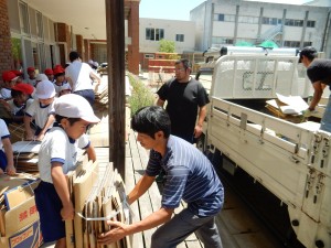 資源回収の様子 (2)