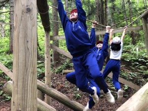 6D97521E-DD53-4C6A-BEFB-4AA26F0B3509