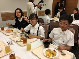 DC5700DB-A2EB-427B-8D67-523DCD85F835